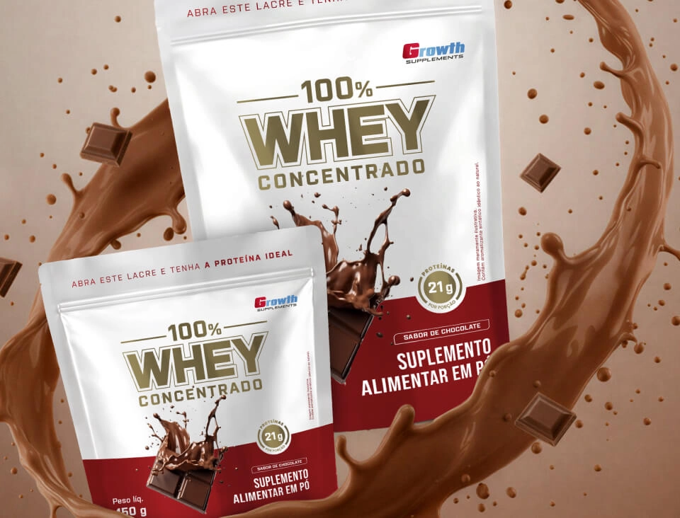 GROWTH SUPPLEMENTS - Embalagens de 100% Whey Protein Concentrado 400g e 800g em balcão de cozinha